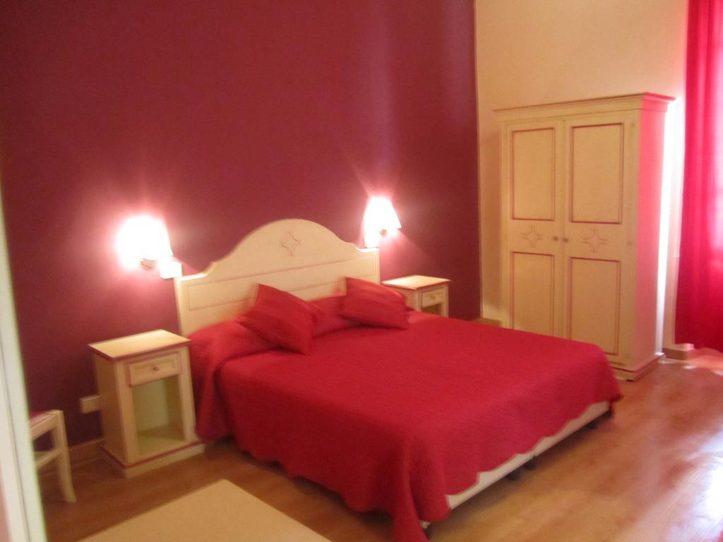 Hotel Savonarola Floransa Oda fotoğraf